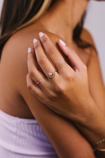 Four Row Éclat Ring