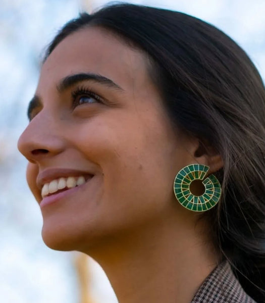 Shell Earrings - Green Onyx