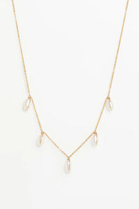 Embracing Necklace - Pearl